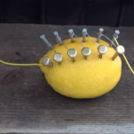 Ternyata Jeruk Lemon Bisa Menimbulkan Api