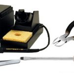 Peralatan Kerja untuk Merakit Elektronika