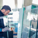 Mengenal 6 Jenis Kaca Dan Fungsinya