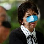 Masker COVID-19 Khusus untuk Makan, Efektifkah?