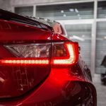 Mengapa Warna Lampu Rem Kendaraan Berwarna Merah?