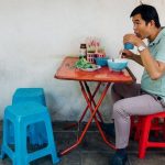 Ternyata Ini Fungsi Lubang Bulat di Kursi!!