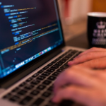 10 Situs Belajar Coding Gratis yang Wajib Kamu Coba
