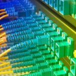 Pengertian Fiber Optik Beserta Kelebihan dan Kekurangannya