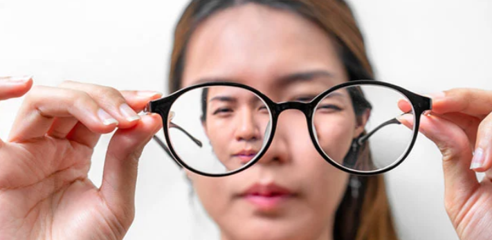 11 Cara Mengurangi Mata Minus secara Alami
