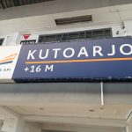 Apa Fungsi Angka Pada Papan Nama Stasiun Kereta Api